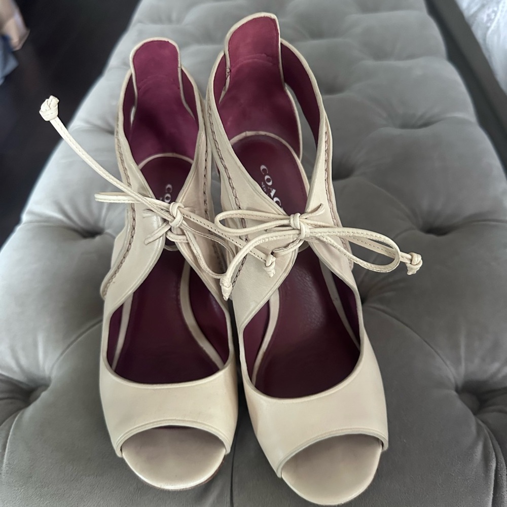 Coach Women's Cream Leather Peep Toe Heels
